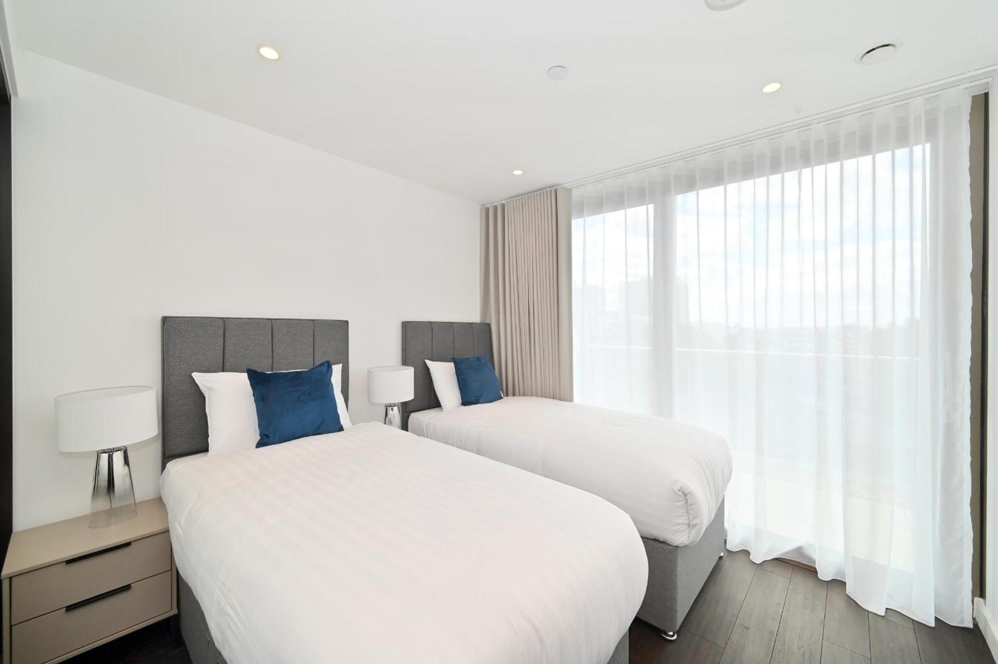 Apartamento Access Tower Hill Londres Exterior foto