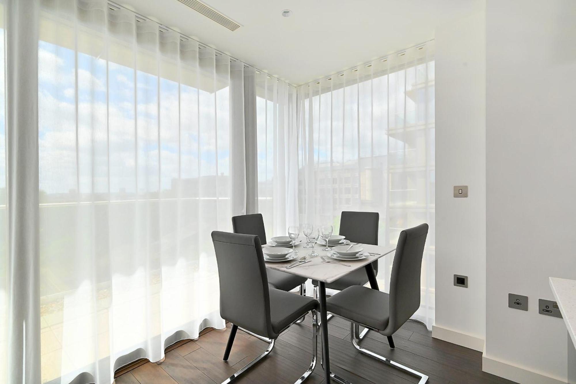 Apartamento Access Tower Hill Londres Exterior foto