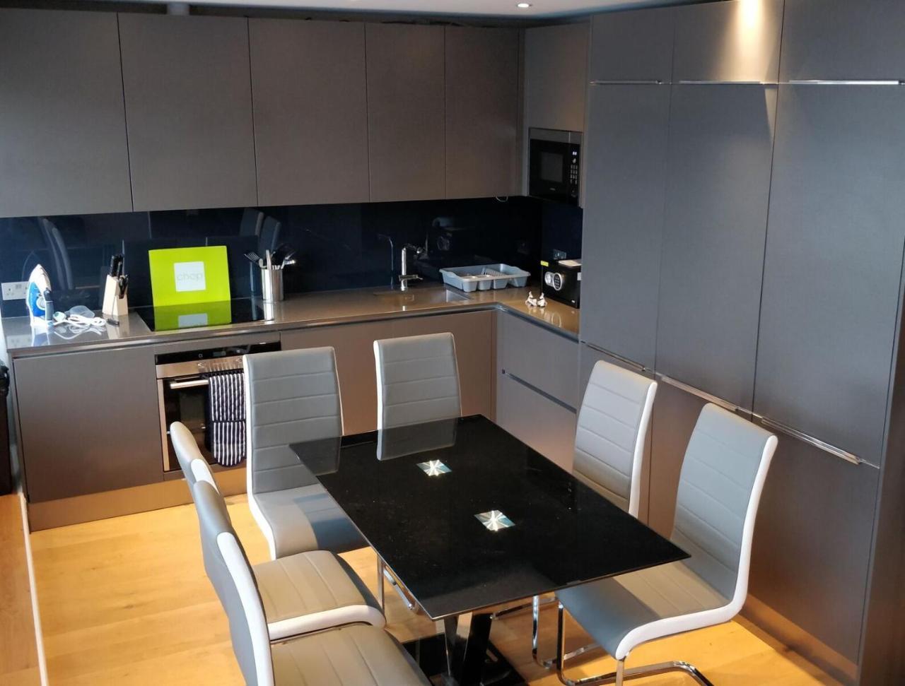 Apartamento Access Tower Hill Londres Exterior foto