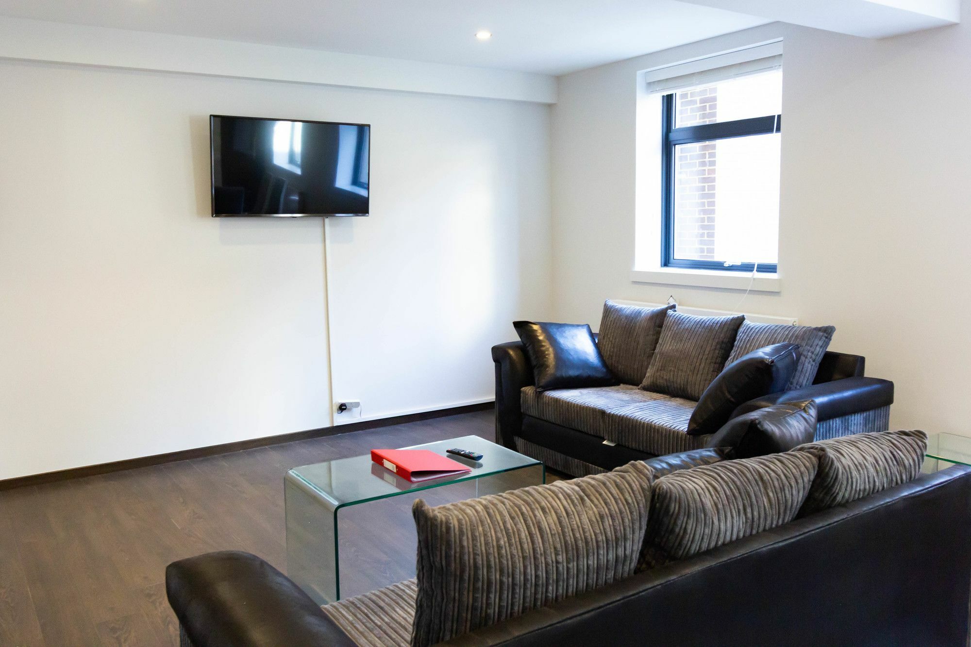 Apartamento Access Tower Hill Londres Exterior foto